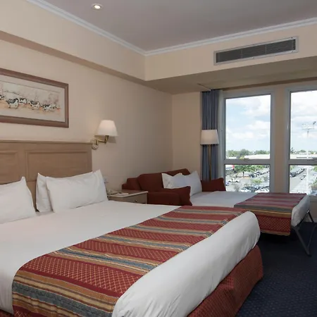Holiday Inn Cordoba By Ihg Exterior photo