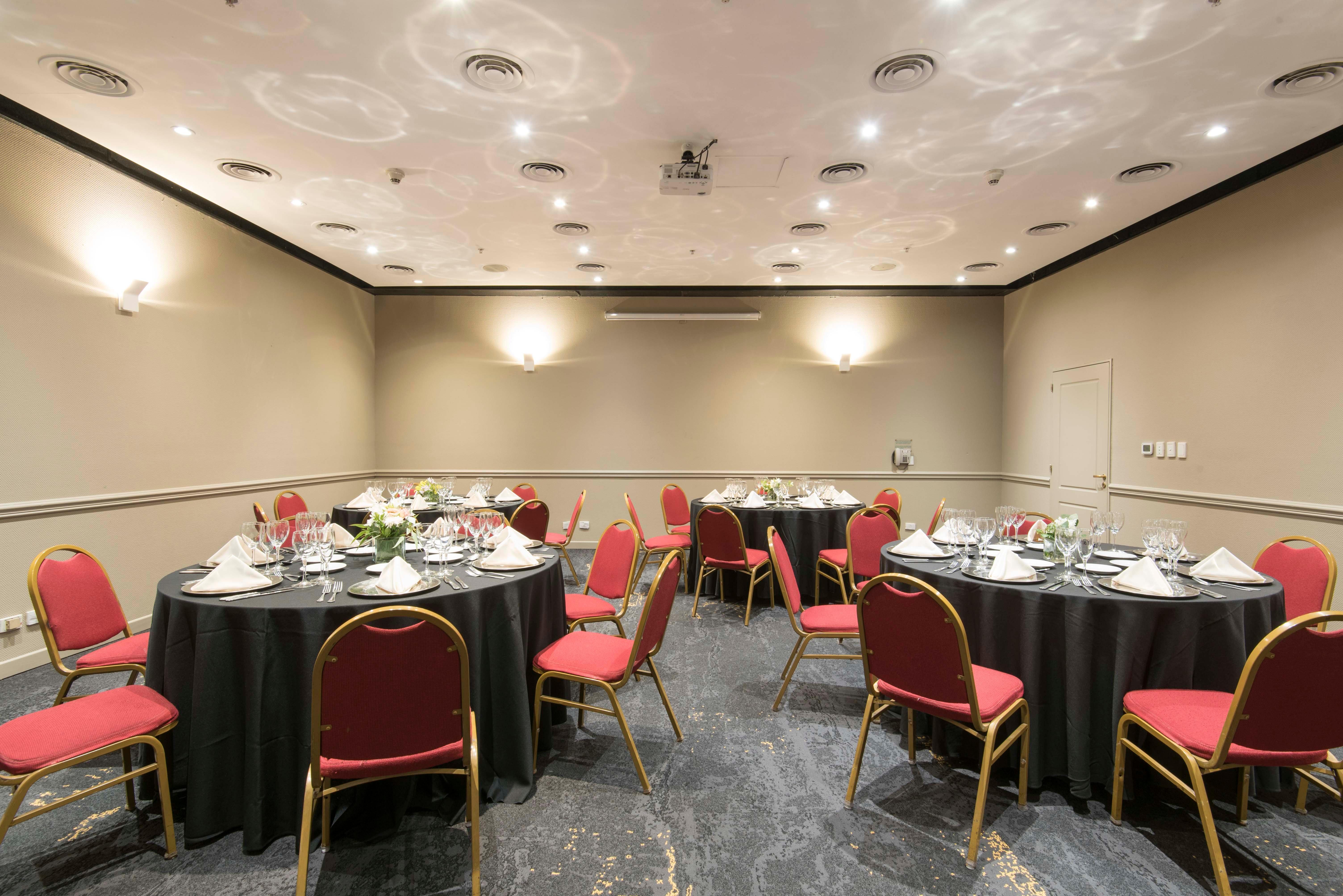 By Ihg Hotel Córdova